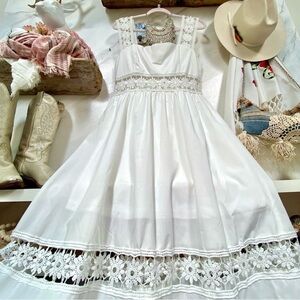Prairie boho Lace maxi Dress w shabby chic country vibe